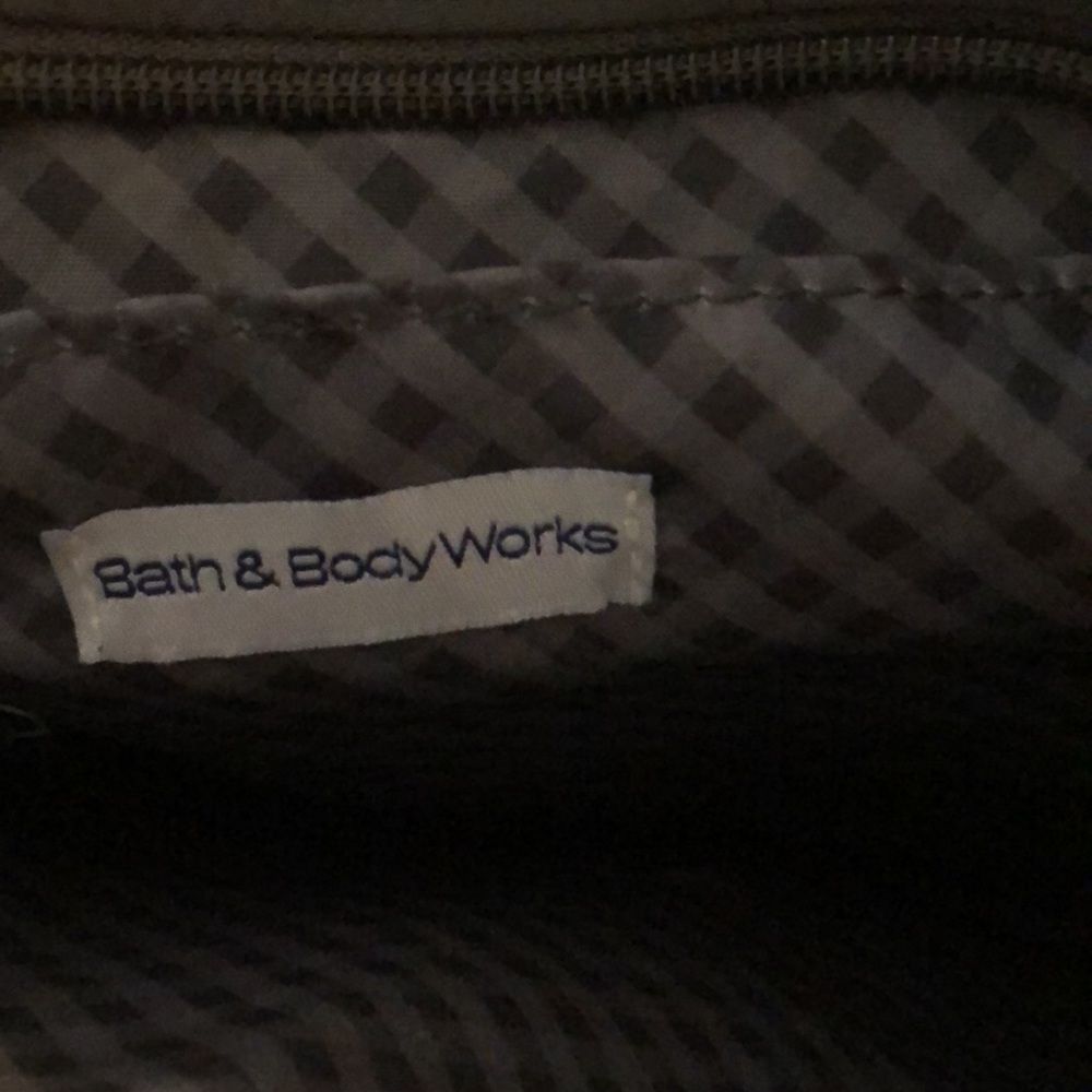 NWT Bath and Body Works VIP Grey Tote - Picture 6 of 6